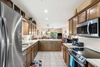 R&L Scenic Views - Retreat for 4 - 2