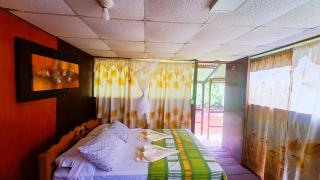 Jacamar Lodge Expeditions - 9