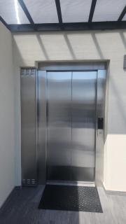 Luxury apartment overlooking the Arch - 2