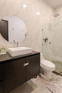 Luxury apartment overlooking the Arch - 1