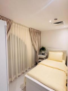 Vogue Inn Abu Dhabi - 1