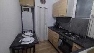 Urban Minimal Apartament - near Metro - free parking - Boekarest - 7