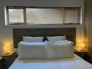 Rivonia Lux Eternity - 3