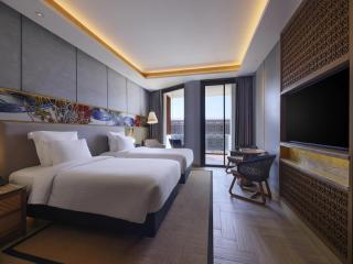 Pullman Lombok Merujani Mandalika Beach Resort - 1