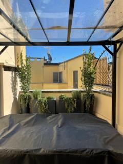 Luxury attic with jacuzzi in Navigli - 2