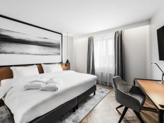 MERCURE KLAIPEDA CITY HOTEL, Meetings, Events, Restaurant & Bar - Accor Group, Pet Stay FREE - 1