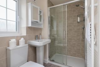 4 Bedroom Detached House - 3