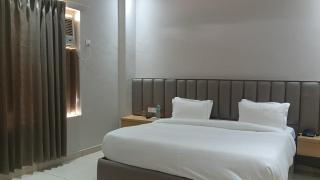 Miran Hotel & Suites - Mathura Road Faridabad - 0