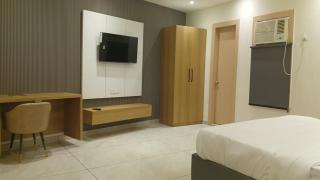 Miran Hotel & Suites - Mathura Road Faridabad - 6