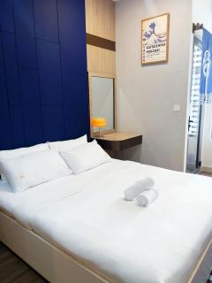 Cozy Studio The Tresor Pool & Gym Near D1 - 0