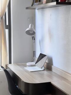 Cozy Studio The Tresor Pool & Gym Near D1 - 2