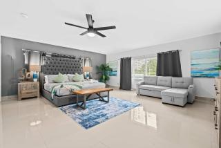 6 BR Villa Steps to Ocean Pool Sauna & Jacuzzi - 8