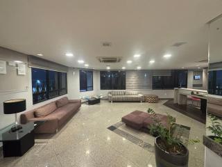 Acomodações completas em prédio com piscina e academia no Centro de Florianópolis - LINs - 7