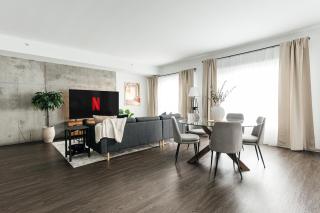 Luxury Spacious Studio - 3