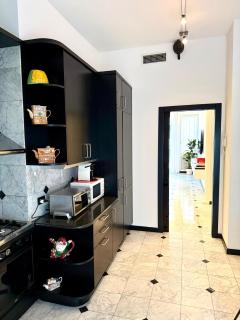 LR Deluxe Apartments - Savoia Marble Suite - Repubblica - Milan - 2