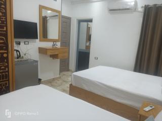 Grand Alaska Inn - 2