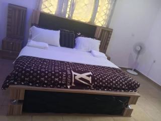 lwinosa Apartment - 2