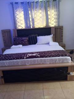 lwinosa Apartment - 1