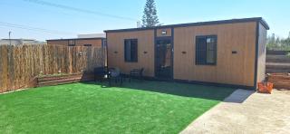 הבקתות של מאי - 6