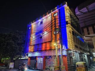 Shree Bankey Bihari Atithi Bhawan - 8