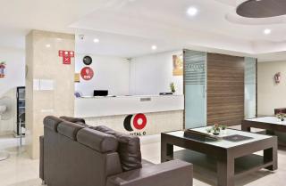 Super Townhouse Halcyon Deccan Inn Near Shilparamam - 2