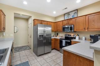 Stonebridge Hideaway - For 6 - 8