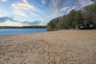 LakeView Private Beach Firepit Pool access - 6