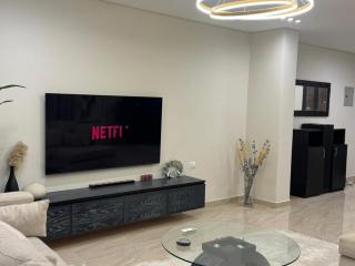 Charming Apartment - Near Cairo Airport - 3