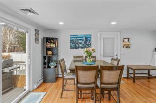 Family Retreat hot tub Firepit Beach nearby - 1