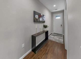 Cozy Downtown Tampa Family Retreat - 2