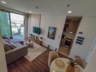 Luxury 2 Bedroom "Wake Up in the Sky" Best Views & Location in Asuncion - 2