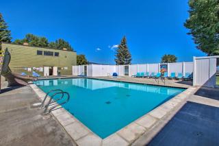 Mtn and Lake Views Family Retreat in Garden City! - 7