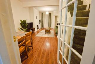 5 Star Elegant Sanctuary by LFC Stadium - 9