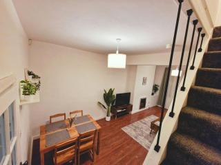 5 Star Elegant Sanctuary by LFC Stadium - 2