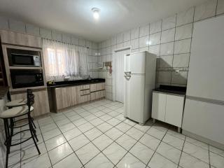 Casa ampla e com piscina nos Ingleses - Florianópolis - 3