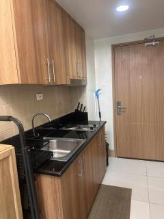 JML's Condo at Shore 3 Tower 2 - 5