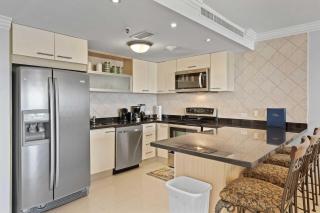 Beachfront - Best View 2BR condo - E422-2 - 1