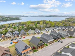 Green Wood Getaway - for 18 - 6