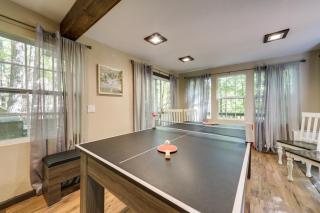 Pet-Friendly Gatlinburg Home Pickleball and Golf - 8