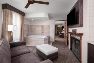 Best Western Premier Bridgewood Hotel Resort - 7