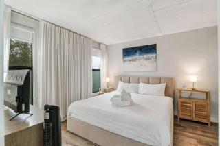 Chic Beachside Escape at Xanadu Villas - 9