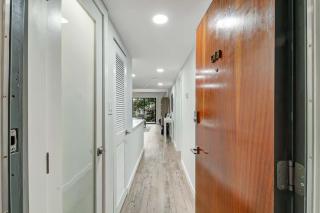 Chic Beachside Escape at Xanadu Villas - 3