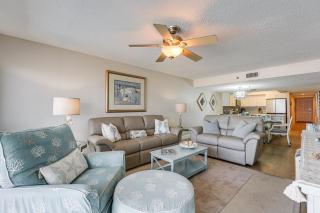 Beachfront Condo with Pool in Redington Shores - 4