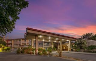 Best Western Plus Garden Court Inn - Fremont - 0