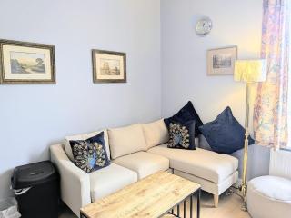 River Esk - Flat 5 - 6