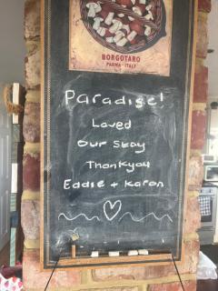 Beautiful 2 bedroom beach getaway - 7