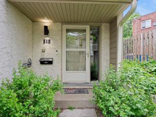 Northeast Urban Retreat - 8