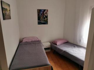 Manila-home,2 baños-Bathrooms - 3