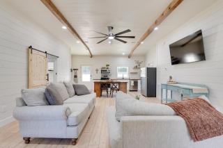 6 Mi to Magnolia Springs SP! Modern Cottage Living - 0