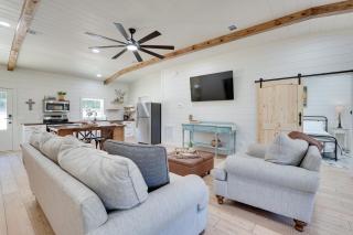 6 Mi to Magnolia Springs SP! Modern Cottage Living - 5
